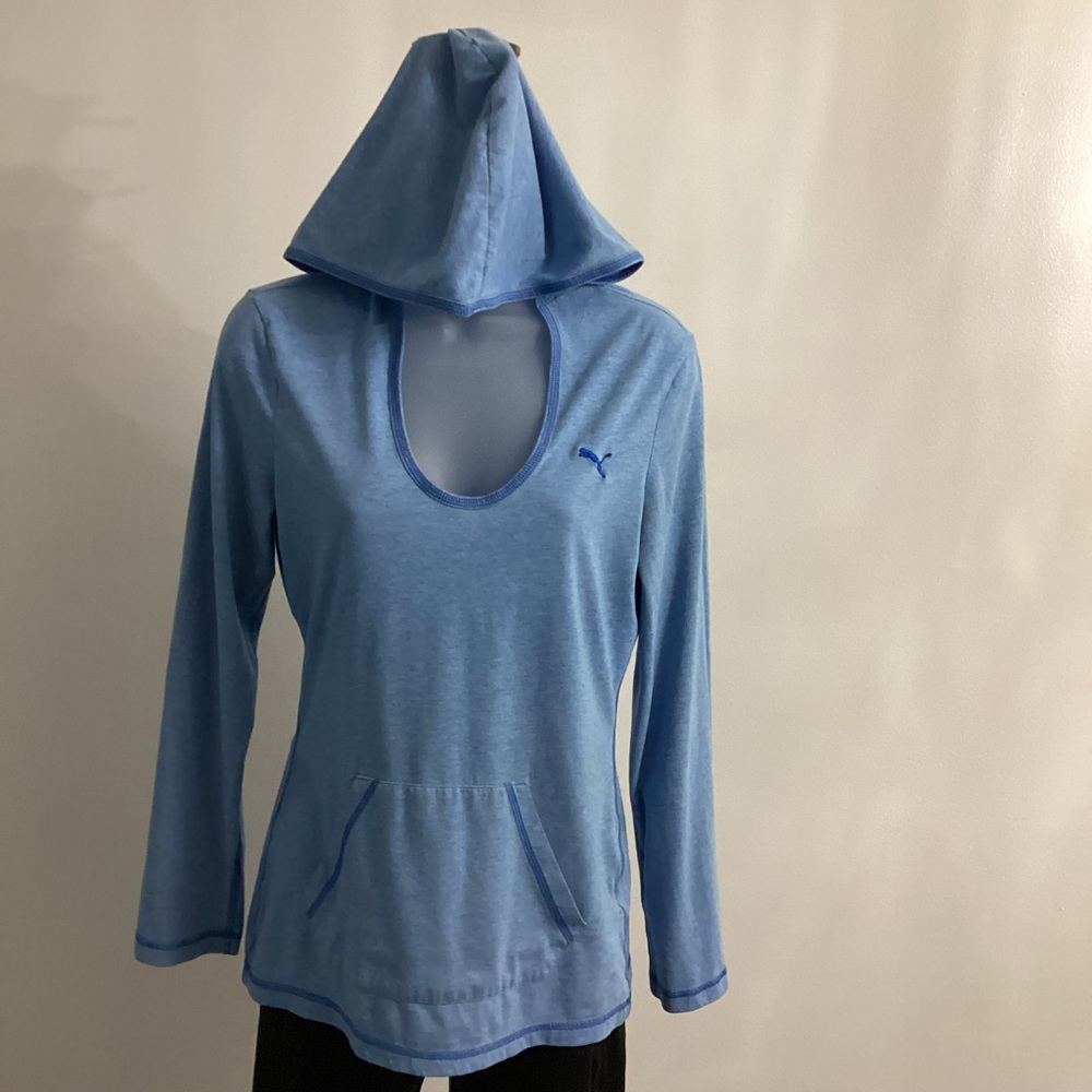 Puma SportLifestyle Women's Long Sleeve Shirt with Hood - Small
